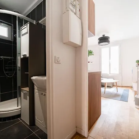 Apartment Superb Bright Apartment *